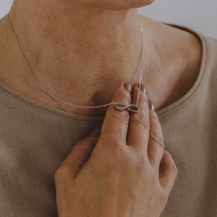 INFINITY Asche- und Haarkette