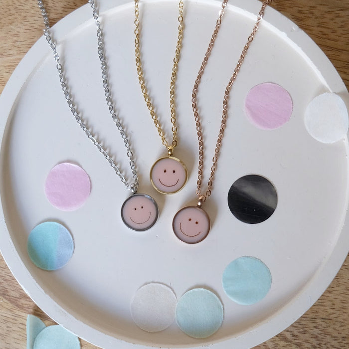 LITTLE ETERNAL SMILEY – Haarkette rose