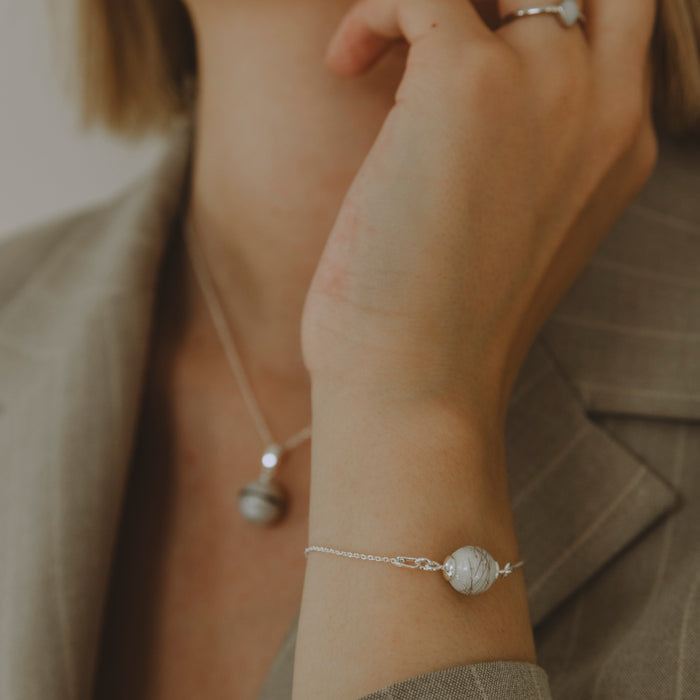 PEARLY - Haararmband mit Perle